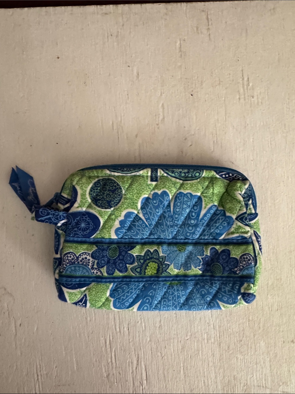 Vera Bradley Blue & Green Floral Doodle Daisy Quilted Small Cosmetic Pouch